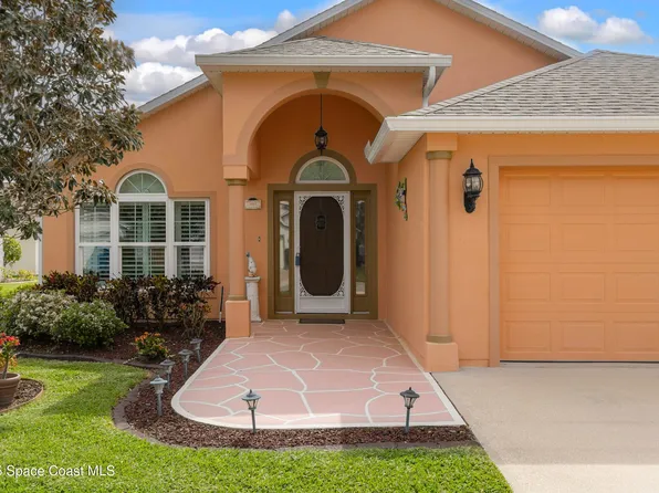1087 Pine Creek Cir NE, Palm Bay, FL 32905