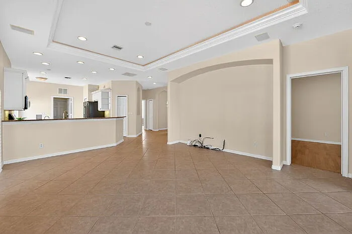 118 Padova Way — Photo 20