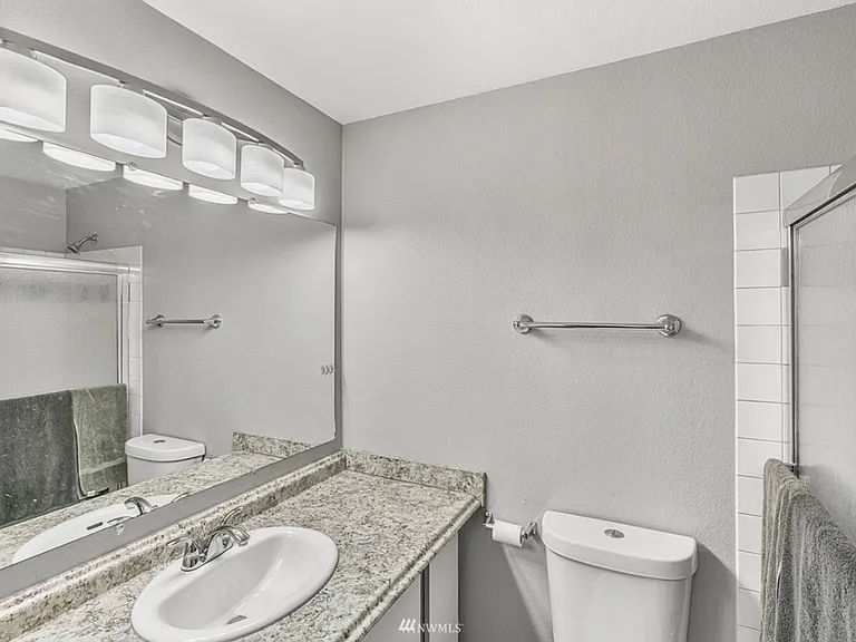 215 100th St SW #D305 — Photo 11
