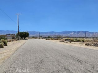 800 Oracle Rd, Lucerne Valley, CA 92356