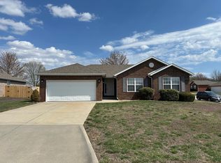 5728 S Robert E Lee St, Battlefield, MO 65619