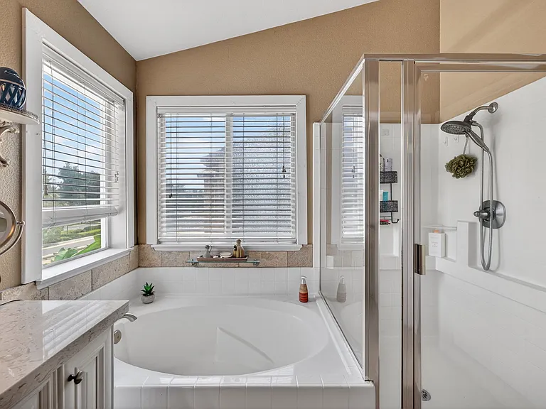 38005 Orange Blossom Ln — Photo 48
