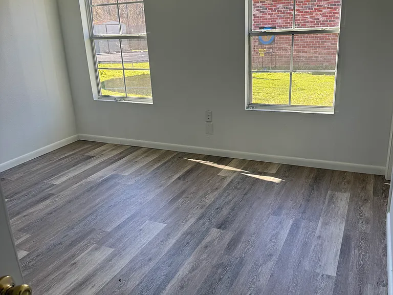315 Sandi Dr — Photo 7