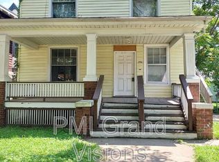 250 N College St #1, Decatur, IL 62522
