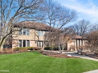 3912 Snowbird Ln, Northbrook, IL 60062