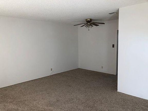 5th image of 14409 Cabell Ave