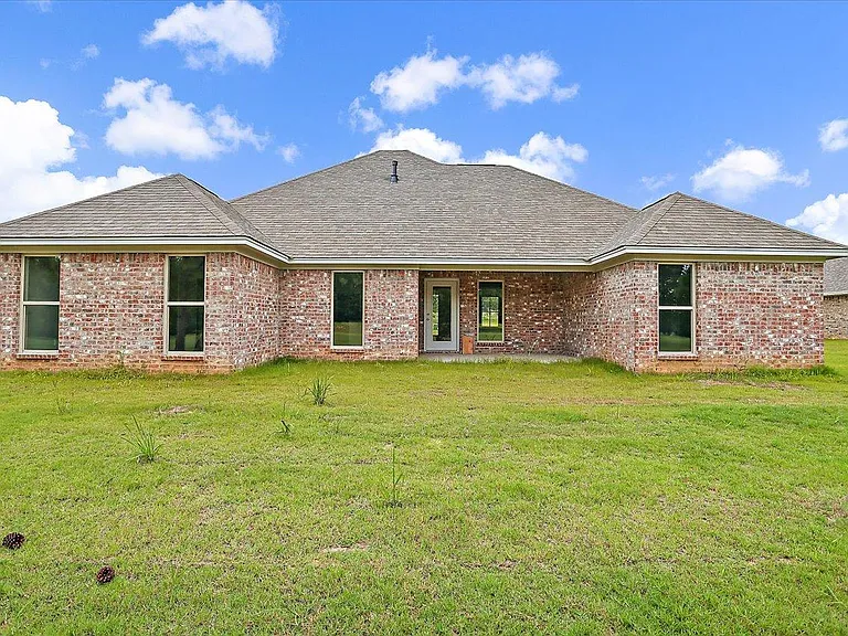 623 Westfield Dr — Photo 25
