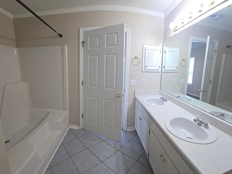 418 Pristine Water Ln — Photo 14