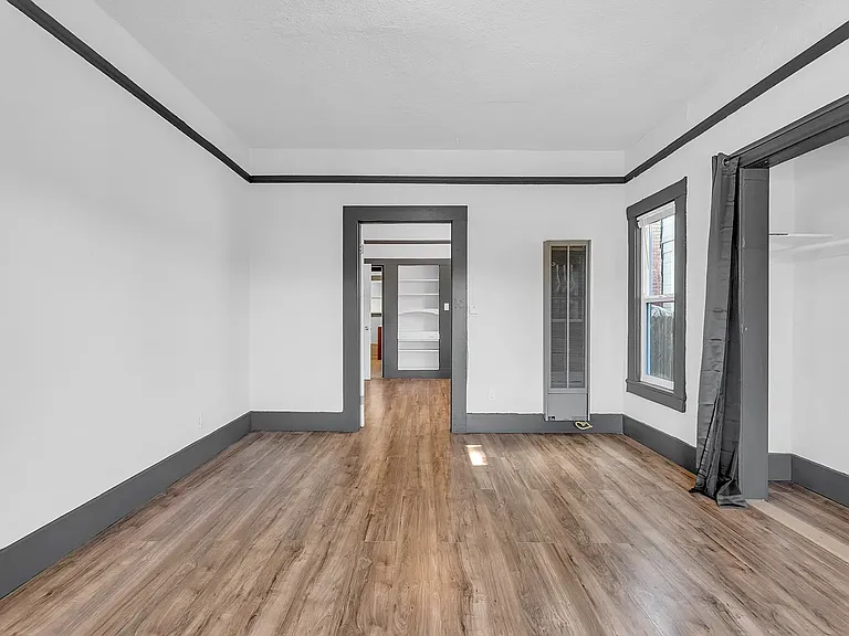 252 Oakland Ave — Photo 5