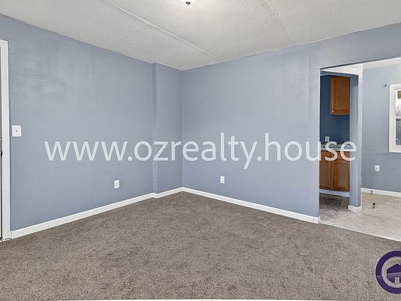 4th image of 416 Maumee Ave APT D