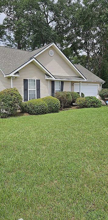 2nd image of 246 Ridge Bend Dr