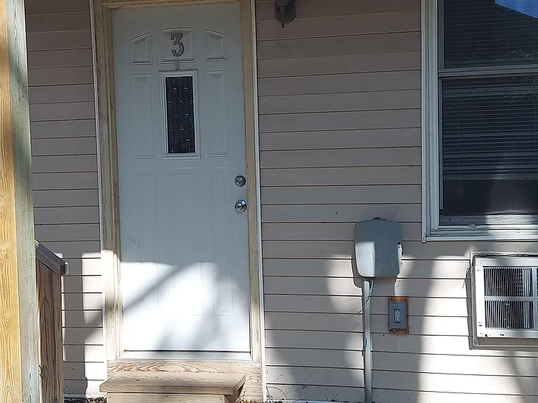 506 S 3rd St #3 — Photo 13