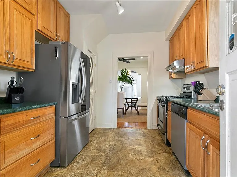 3708 Nashville Ave — Photo 7