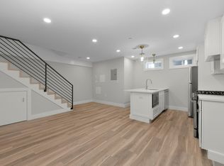 160 Webster St #U1, Boston, MA 02128