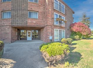 10230 Washington Ave APT 1D, Oak Lawn, IL 60453
