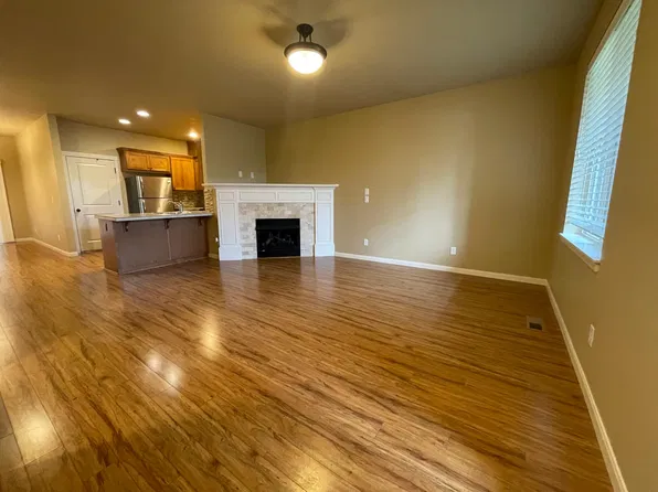 18480 Shadow Ridge Way, Oregon City, OR 97045