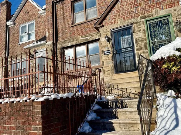 1821 E Tulpehocken St, Philadelphia, PA 19138