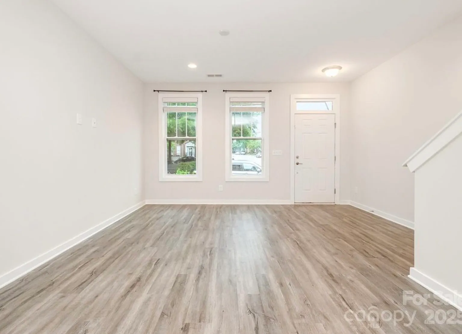 2 bed, 1657 sqft, $1,800 — Photo 3