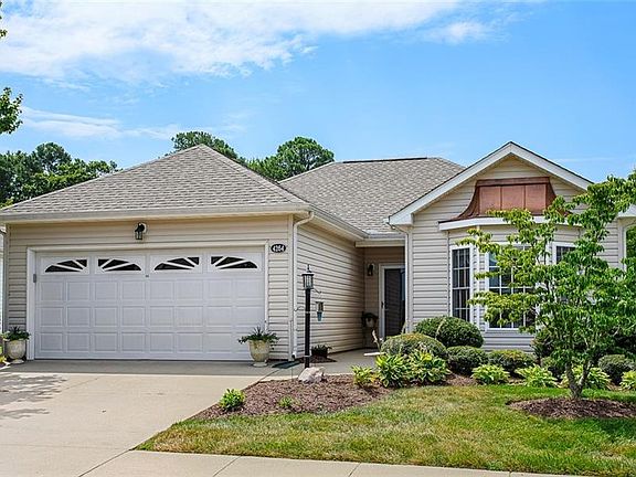 2nd image of 4264 English Holly Cir