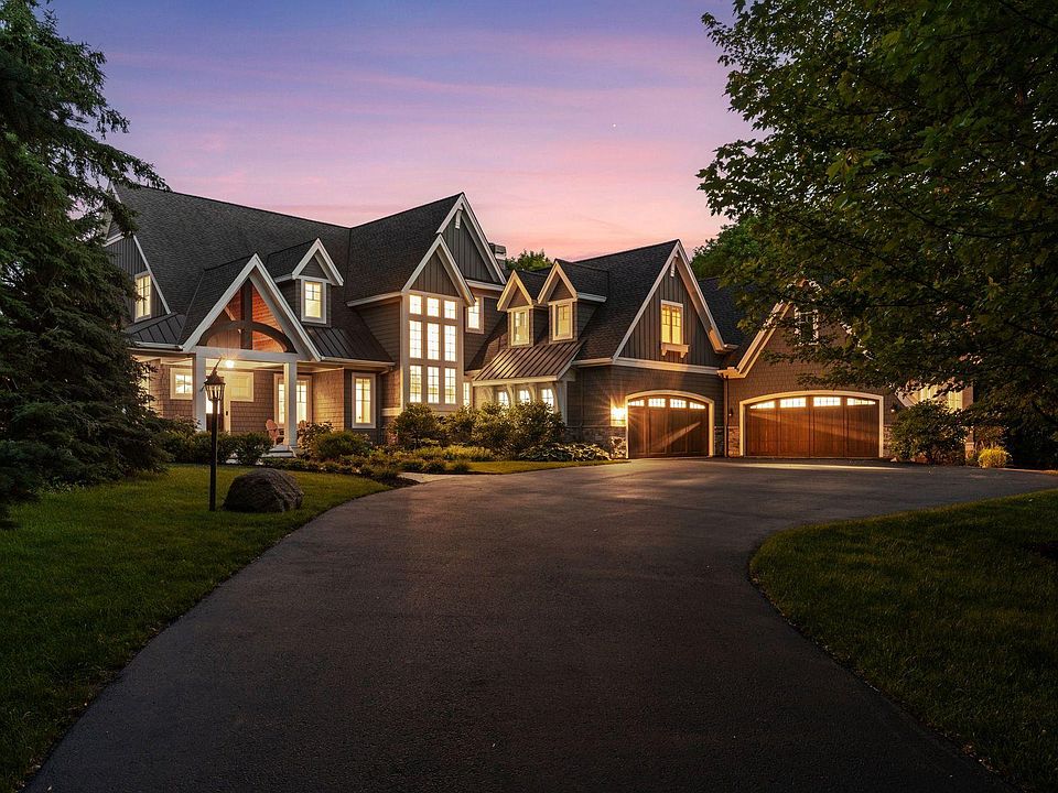 1st image of 4565 Bayside Rd