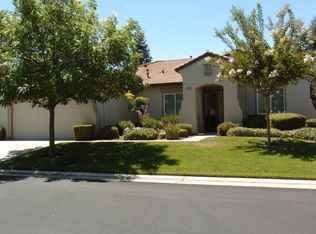 9509 Emerald Cove Ln, Elk Grove, CA