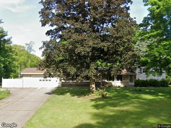 795 Wattles Rd N, Battle Creek, MI 49014