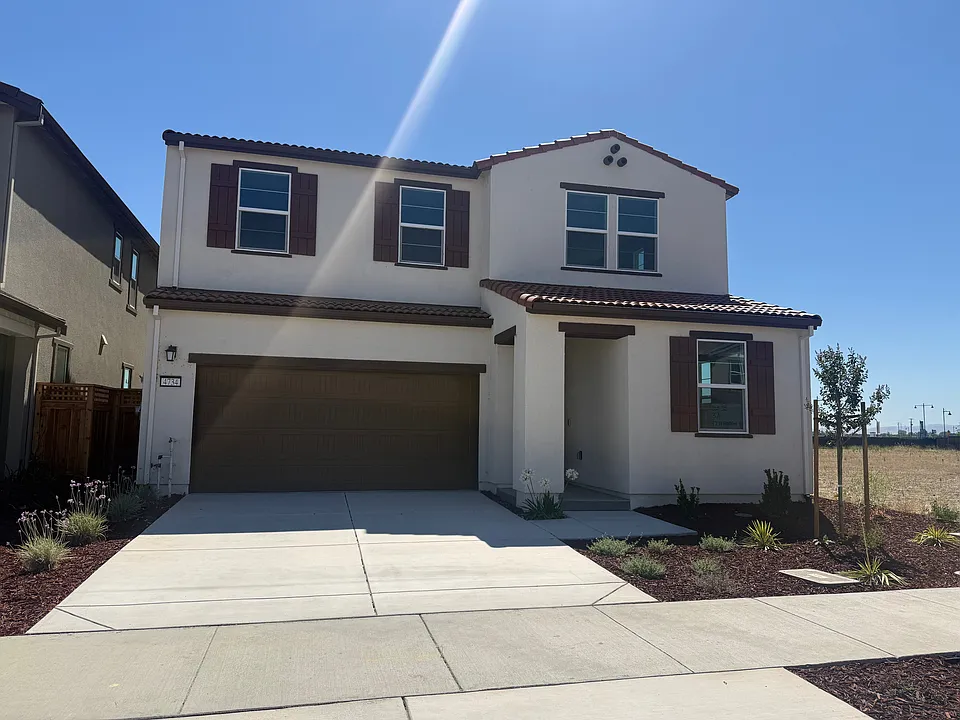 Eagle Ln