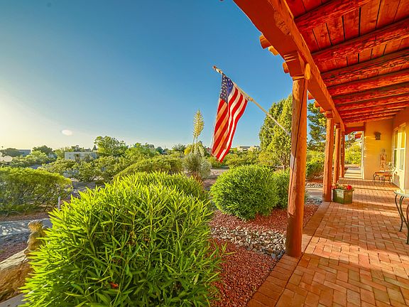 5th image of 4412 Superstition Dr