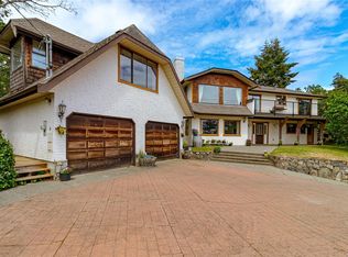 5 Highbank Rd, View Royal, BC V9B1V3