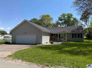 364 S Davis St, Clinton, IN 47842