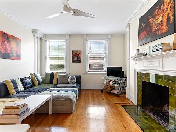 2nd image of 257 Marlborough St APT 7