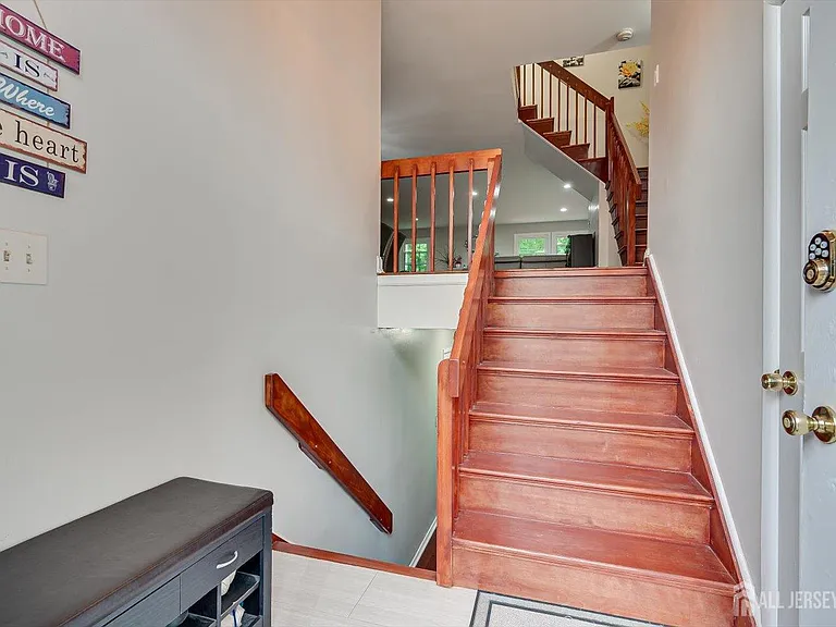 4506 Stonehedge Rd — Photo 11