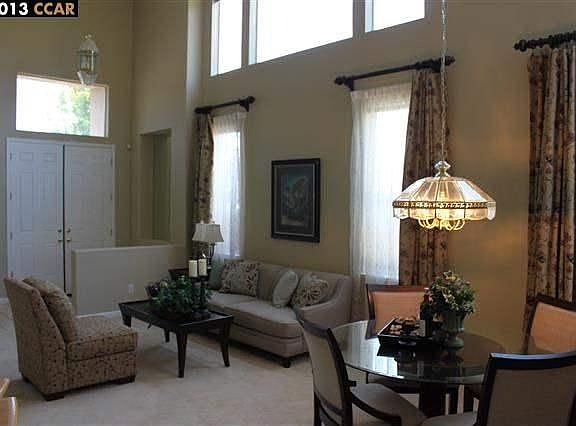 2nd image of 3918 Boulder Canyon Dr