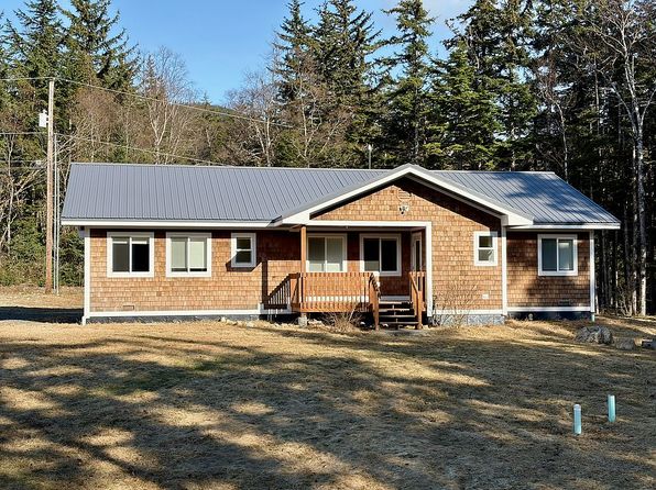 104 Bear Trail Ln