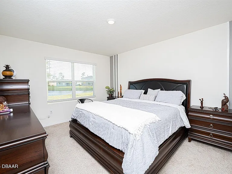 1326 Middle Lake Dr — Photo 13