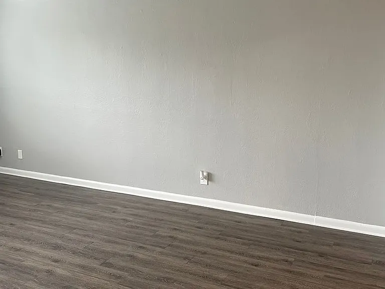 154 W Powers Cir — Photo 14