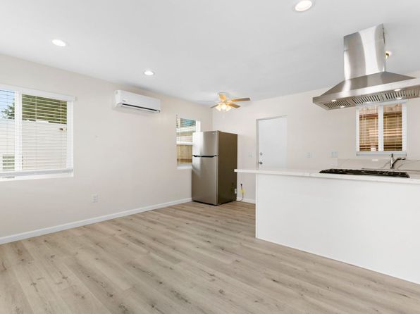 4050-4056 Euclid Ave #4052