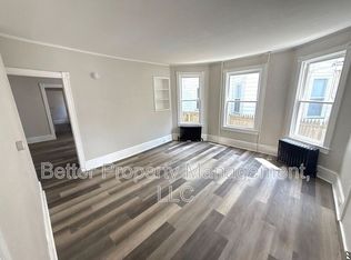 98 W Main St #1, Millville, NJ 08332