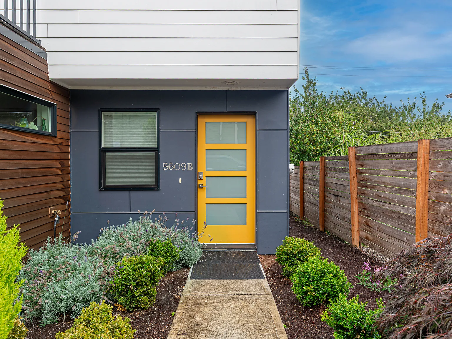1 bed, 500 sqft, $1,850 — Photo 2