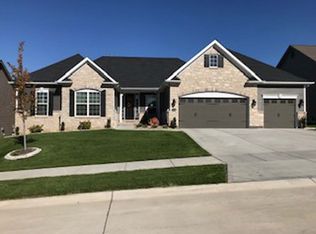 2741 Brook Hill Ln, Saint Charles, MO 63303