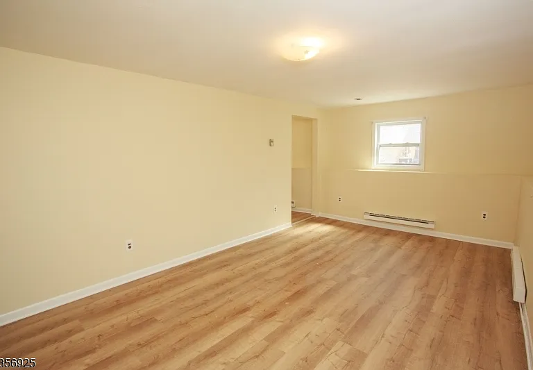 50 Mountain View Ave — Photo 22