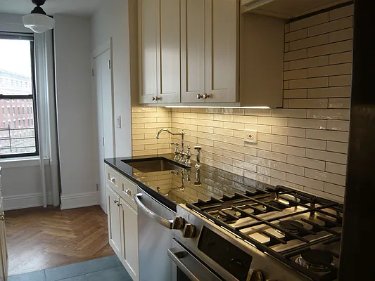 Rented by Sandra Serebin, LREB | media 29
