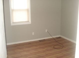 17846 Peters St, Roseville, MI 48066