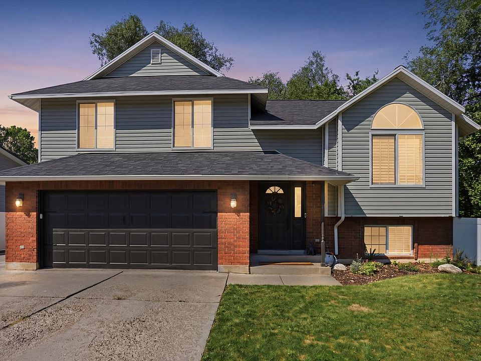 1st image of 522 S Country Creek Dr