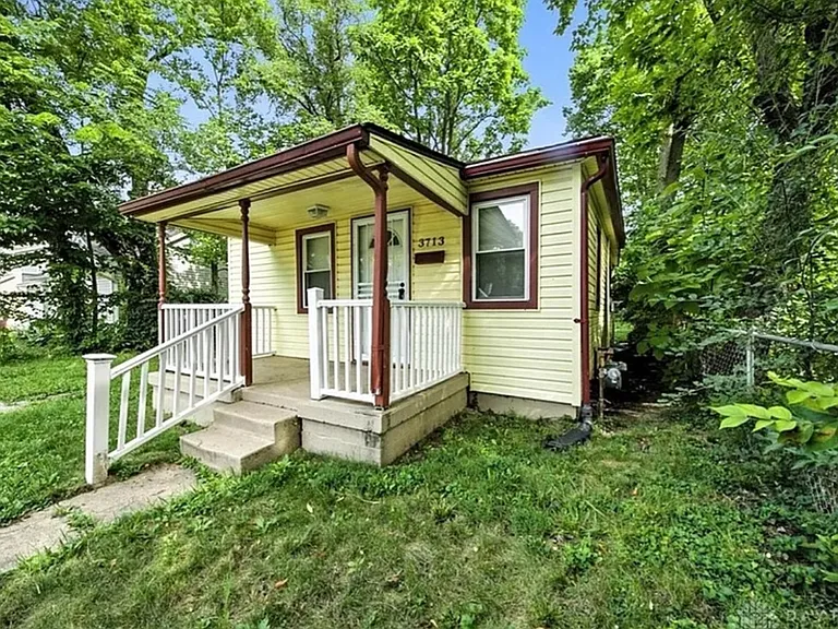 3713 Evansville Ave — Photo 3