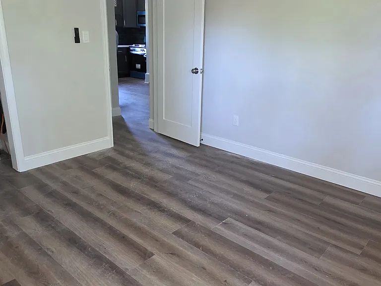 701 Pine St — Photo 6