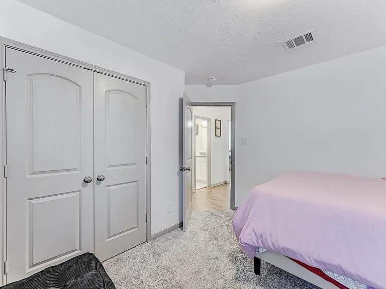 204 Shoreview Dr — Photo 39