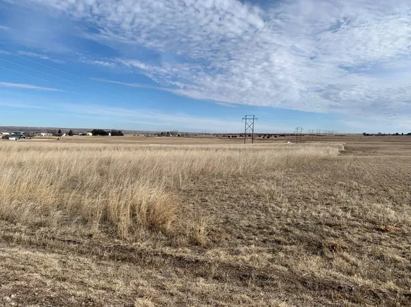 707 Christine Dr, Ogallala, NE 69153