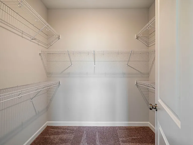 179 Castle Pond Way — Photo 39