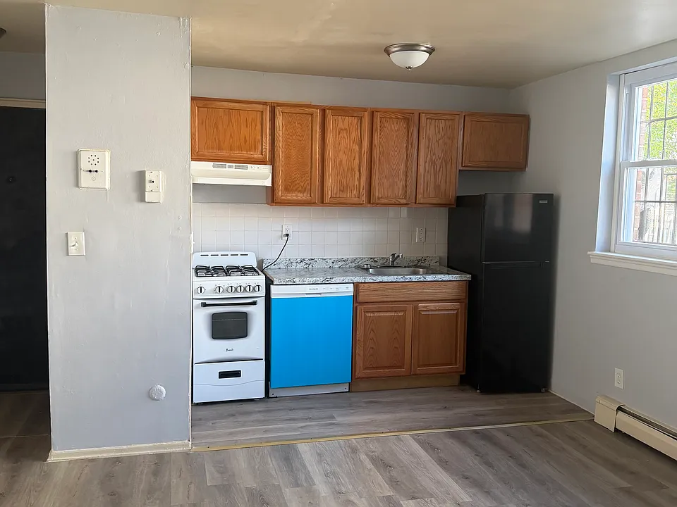 78 Park Ave #12
